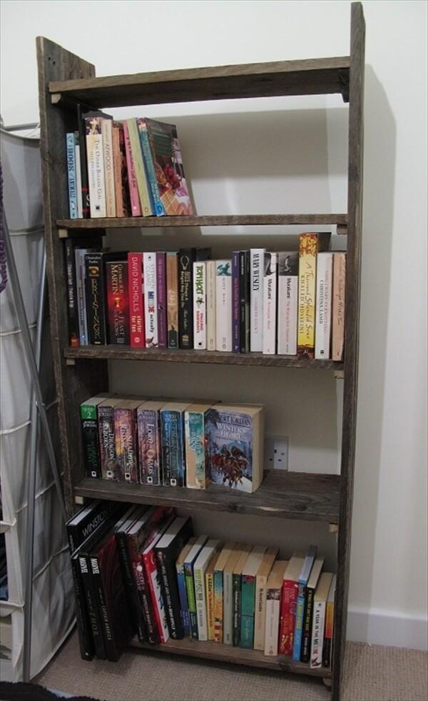 pallet-bookshelf (24)