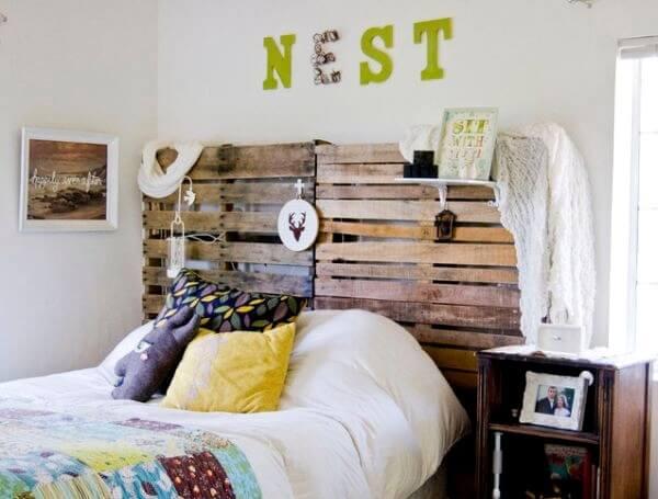 Diy pallet wood deals headboard