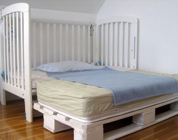 children's pallet bed