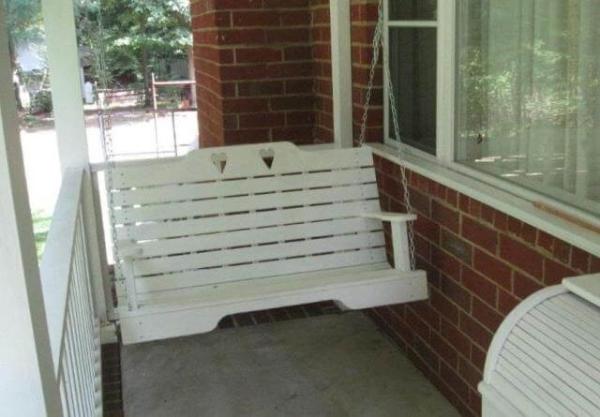 pallet porch swing bench