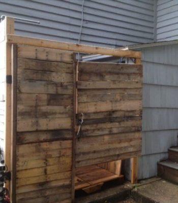 Outdoor Shower from Pallets