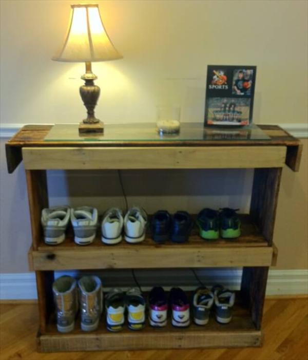 Rustic Shoe Shelf or Bookcase - Pallet Furniture