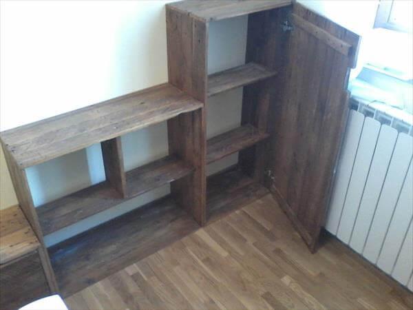 attached shelves out of pallets
