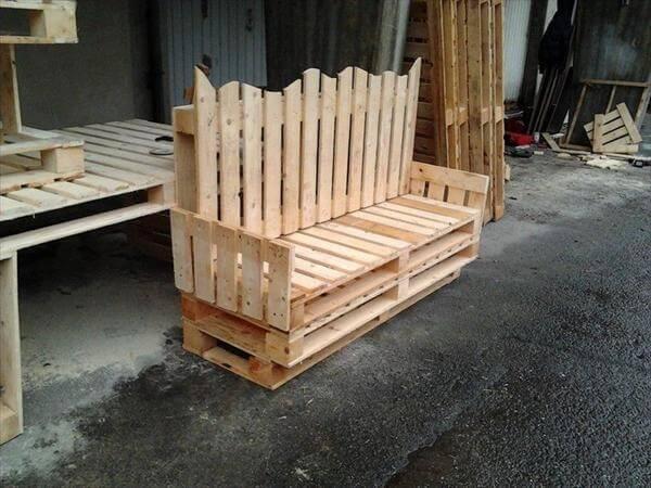 couch out of pallet wood