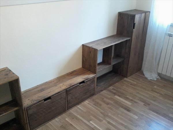 drawers and shelves out of pallets