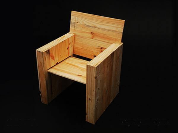 DIY Pallet Chair Ideas