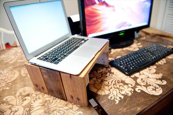 wooden pallet laptop riser – 101 pallets