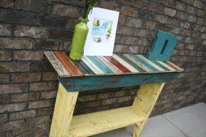 DIY Desk Out of Pallets - 101 Pallets