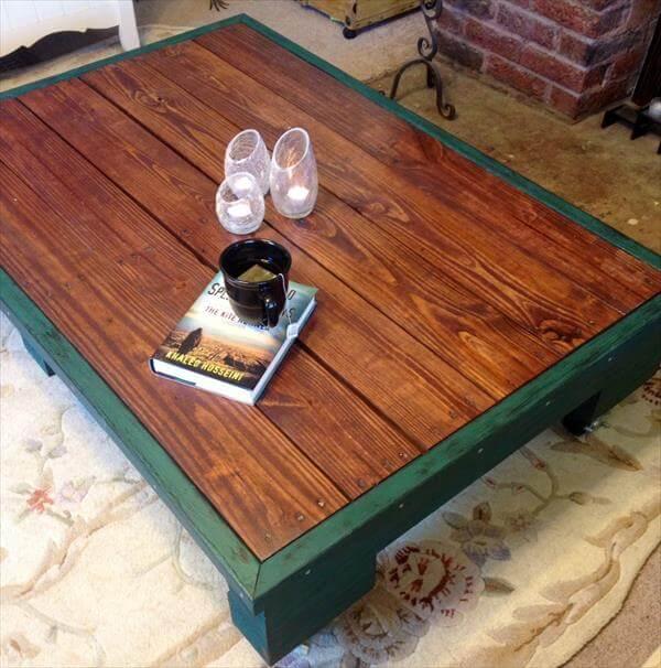 reclaimed pallet coffee table