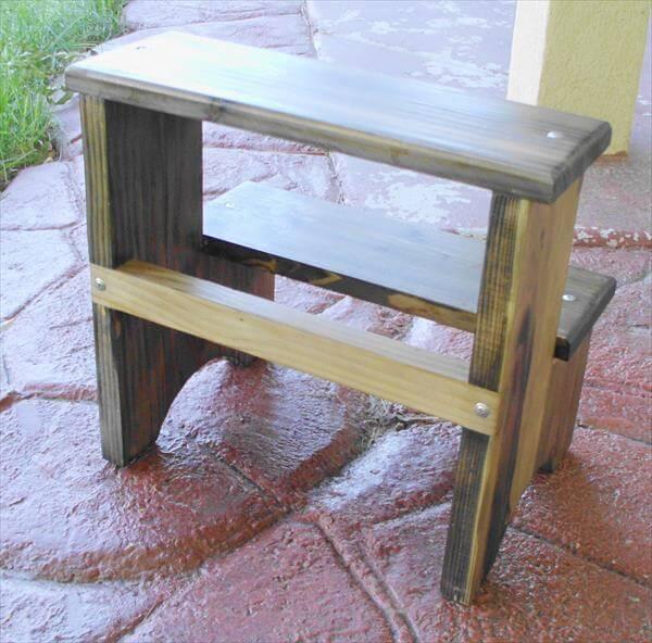 rustic pallet step stool