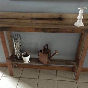 upcycled pallet wood table