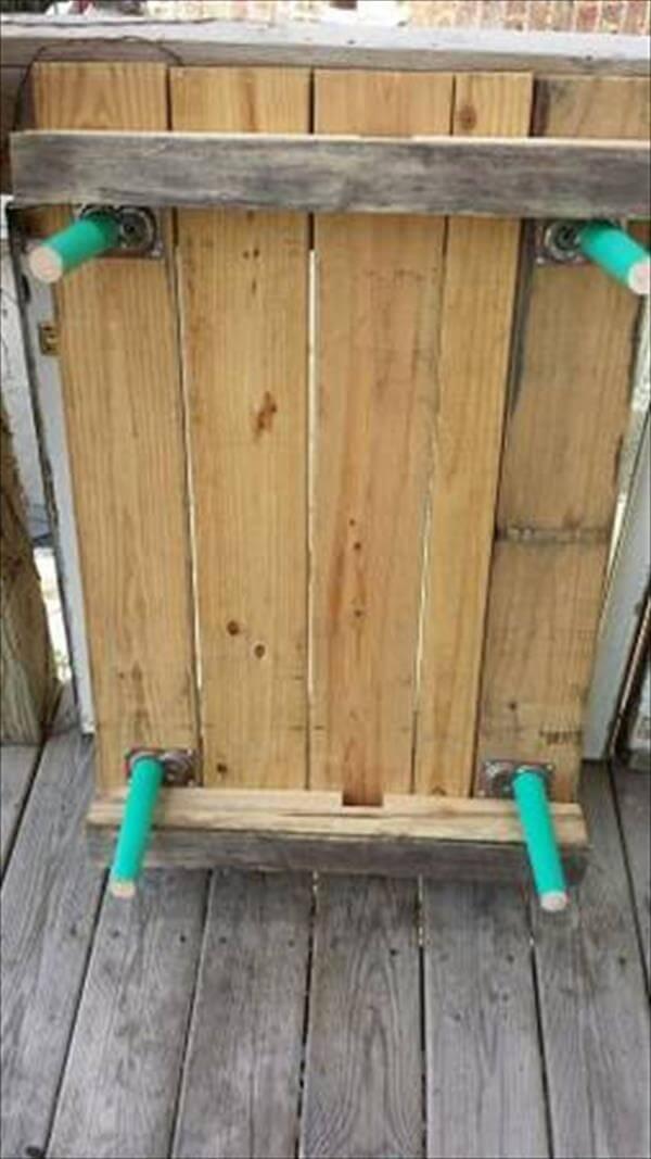 diy pallet table with hairpin legs
