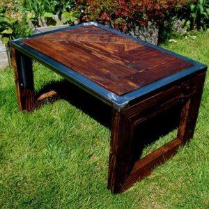 repurposed pallet steel coffee table