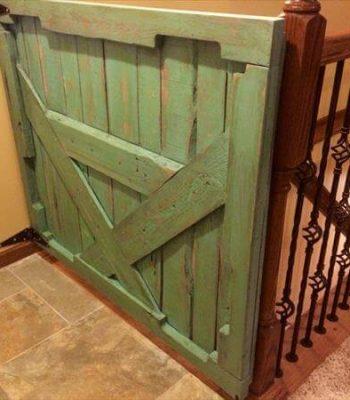 recycled pallet baby gate