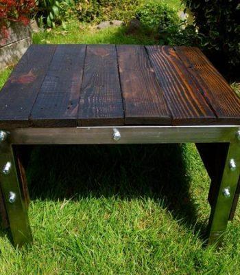 reclaimed pallet industrial outdoor table