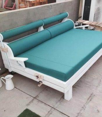 recycled pallet upholstered garden bench