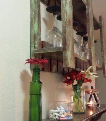 upcycled pallet shelves