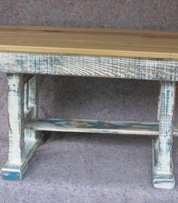 distressed pallet coffee table