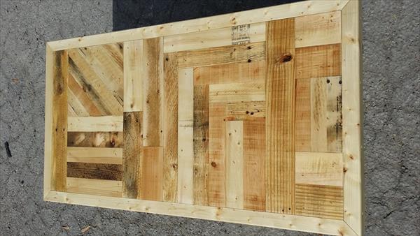 diy pallet coffee table with hairpin legs