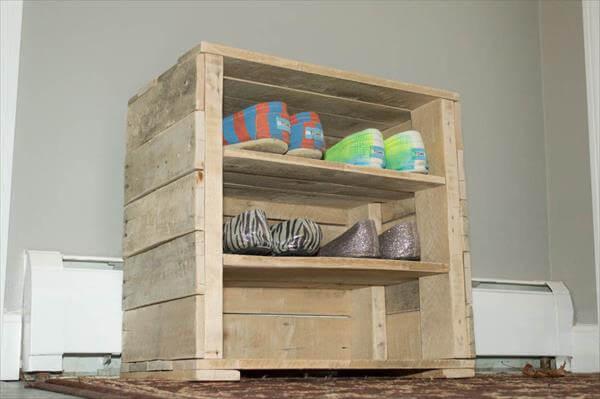 recycled pallet miniature furniture