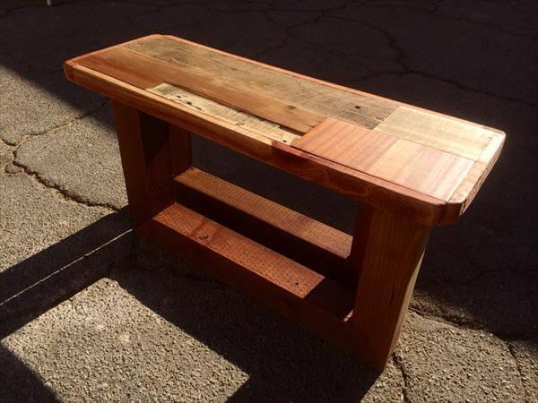 recycled pallet entry bench