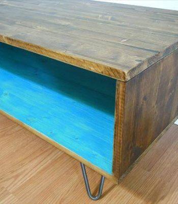 repurposed pallet retro styled coffee table
