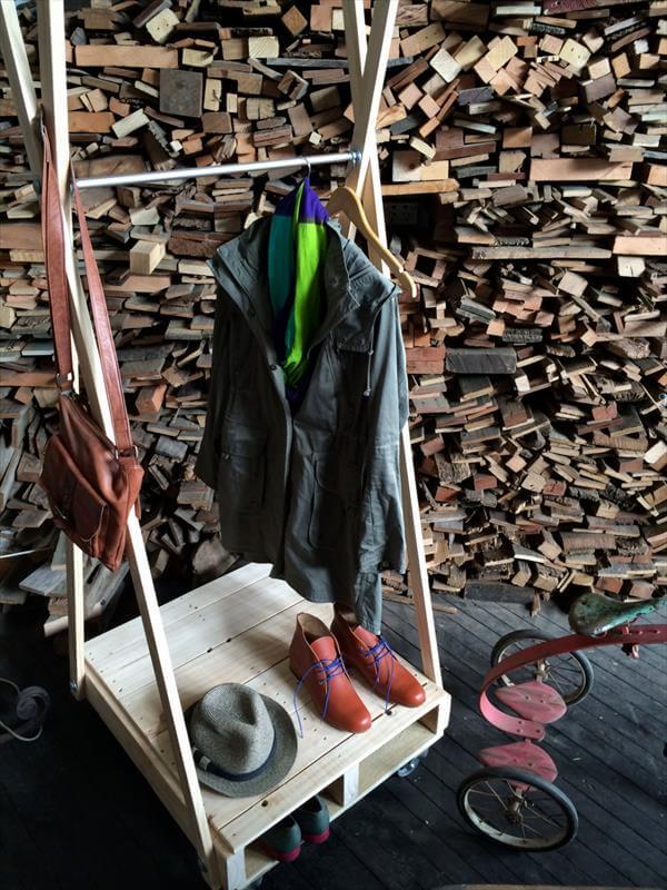 repurposed pallet coat rack and shoes rack