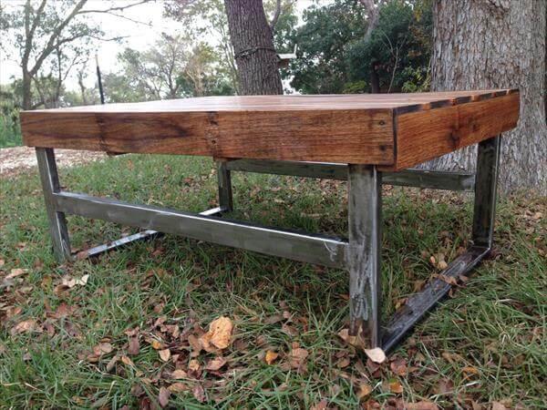 recycled pallet table with steel base