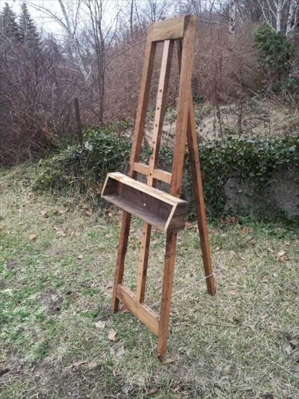 recycled pallet wood Easel