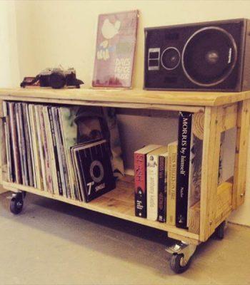 recycled pallet media cabinet with wheels