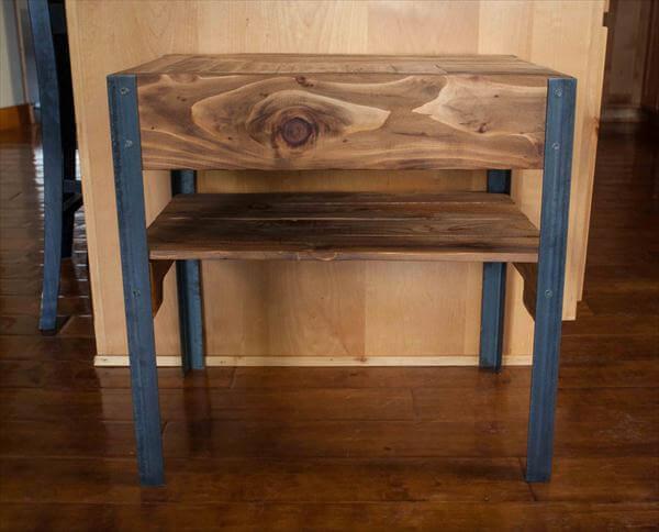 rustic-industrial-pallet-side-table-with-shelf