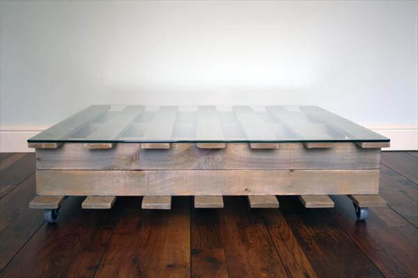 repurposed pallet rolling coffee table with storage