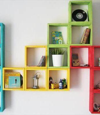 recycled pallet colorful geometrical wall shelving
