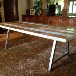 recycled pallet dining table with steel legs