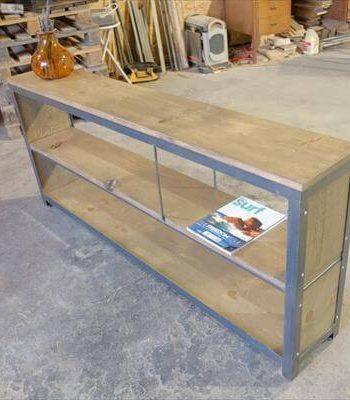 reclaimed pallet and steel console table