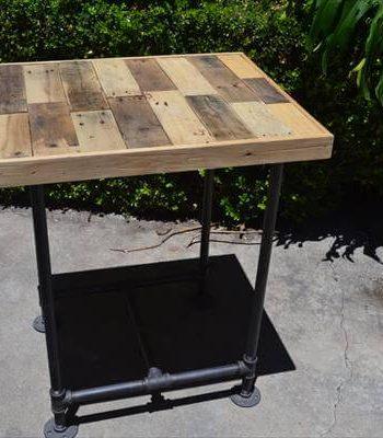 upcycled pallet wood and metal pipe side table