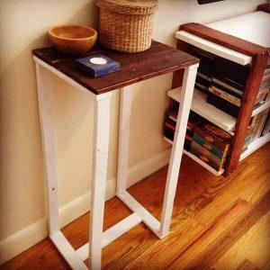 side table made of pallets