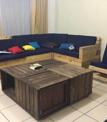 wooden pallet crate style coffee table