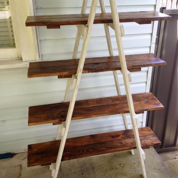 diy pallet A frame ladder shelf