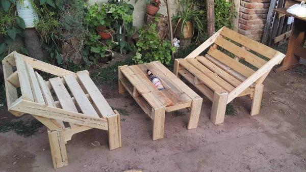 recycled pallet outdoor furniture set
