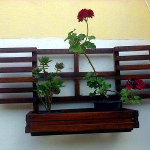 recycled pallet wall hanging window planter