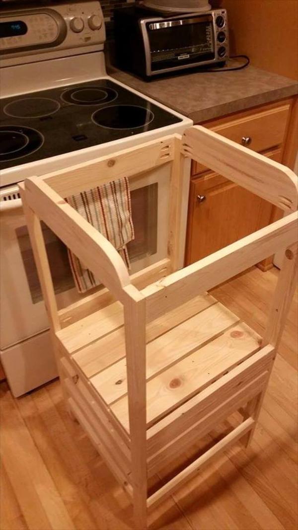 handmade wooden pallet adjustable kitchen stand for kids
