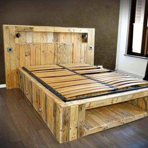 handmade pallet lasting bed with all modern features