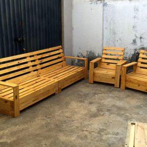 handcrafted wooden pallet patio sitting set