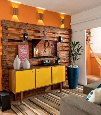 upcycled wooden pallet entertainment center