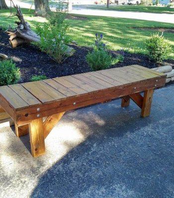Recycled pallet outdoor bench seat