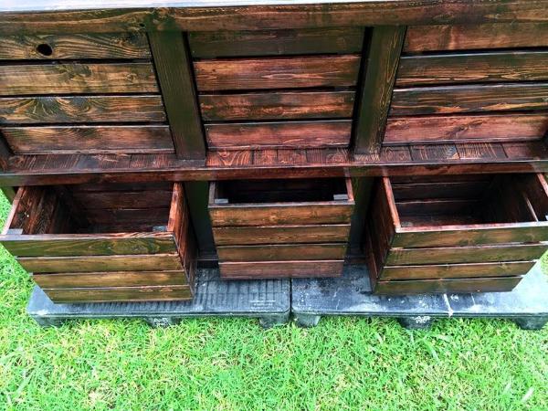 Diy Pallet Wood And Crate Dresser 101 Pallets