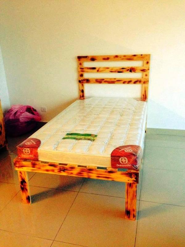 single pallet bed
