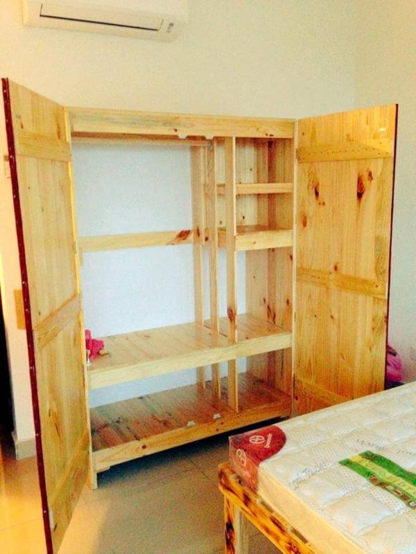 wooden pallet cupboard