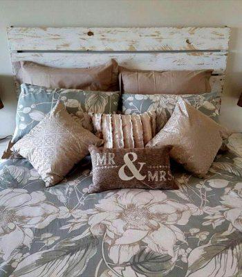 headboard and bedside table from pallets